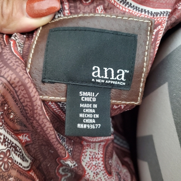 A.N.A Leather Jacket Size Small - Picture 2 of 6